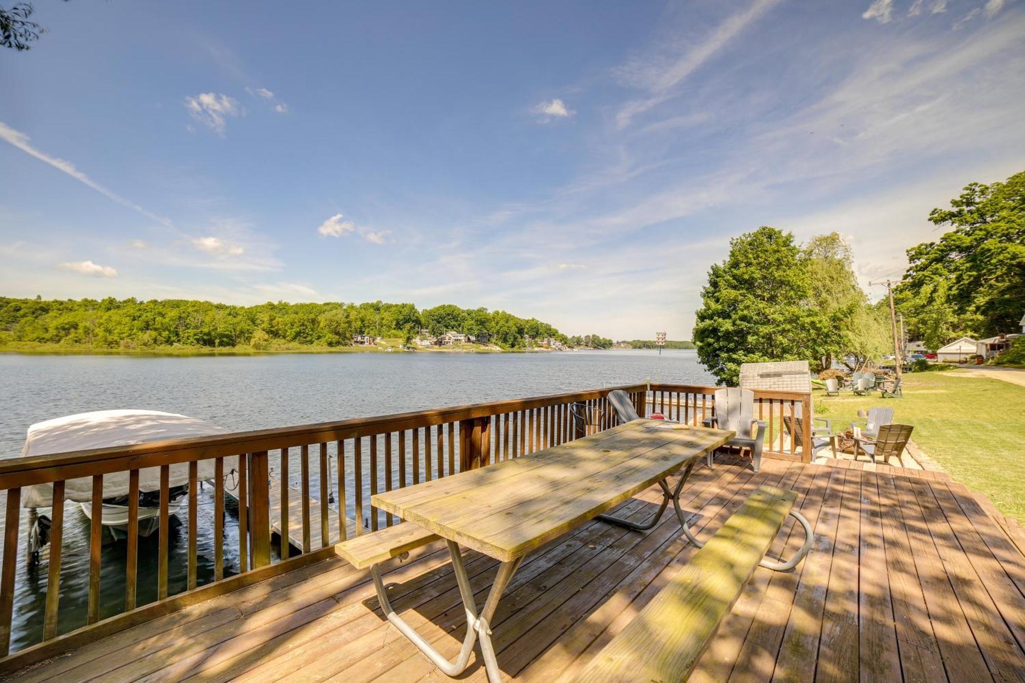 Big Pine Island Lake Cottage With Boat Dock And Kayaks Belding Exterior foto